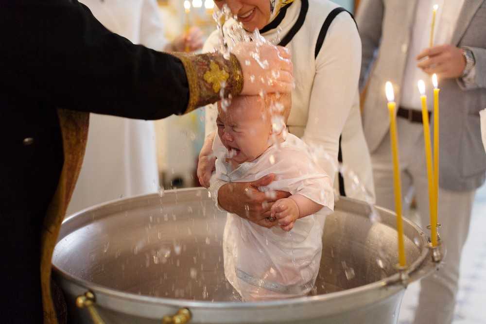 О крыжме для крещения ребенка. что такое крыжма для крещения? крыжма для крещения ребенка своими руками как же следует хранить крестильную пеленочку или полотенце
