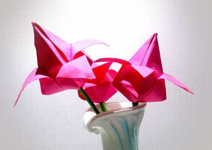 Тюльпан из гофрированной бумаги для начинающих: пошаговый мастер-класс