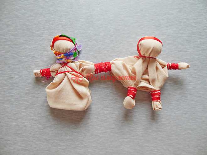 Кукла мастер-класс оберег день семьи моделирование конструирование мастер-класс по созданию куклы-оберега «неразлучники» нитки ткань