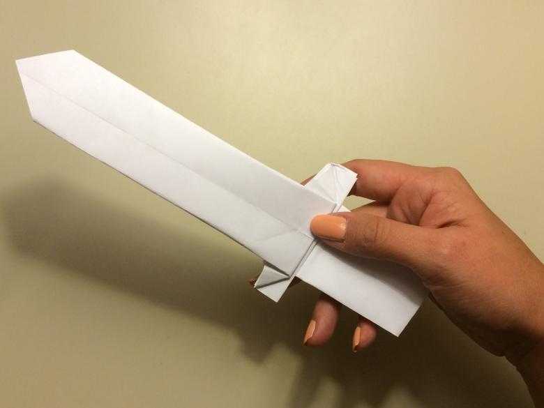 Как сделать фуражку из бумаги: цветная бумажная фуражка на карнавал, оригами из газеты