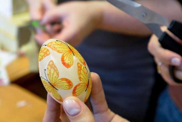 Роспись яиц воском: мастер класс своими руками с видео-подборкой