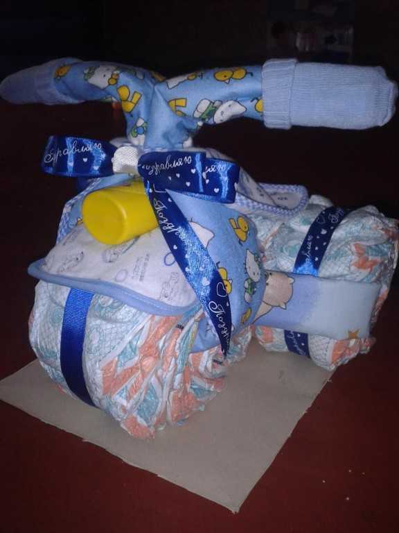 Подарки из памперсов своими руками для новорожденного мальчика или девочки