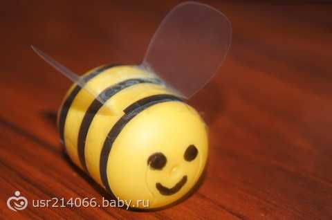 Пчелки своими руками: создаем забавный элемент декора при помощи подручных материалов