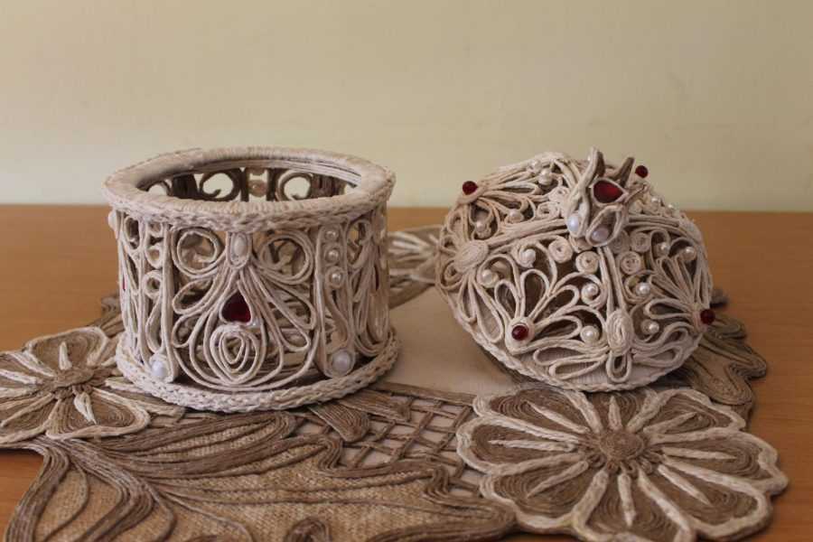 Поделки из шпагата своими руками (69 фото) - пошаговые мастер-классы по изготовлению вазы, корзинки, цветов и венка