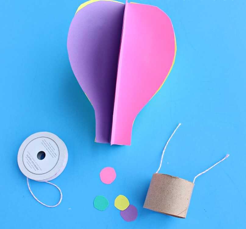 Как сделать воздушный цвет. Объемный воздушный шар. Воздушный шар из бумаги. Воздушные шары из цветной бумаги. Поделка воздушный шар из бумаги.