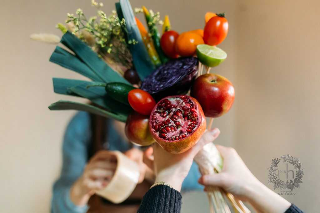 Букет из фруктов своими руками в 2019 году: популярные композиции, видео, фото
